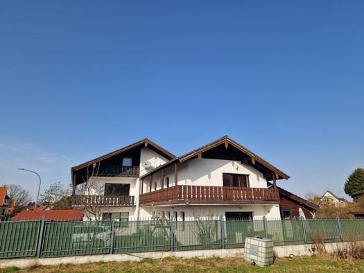 Mehrfamilienhaus zum Kauf provisionsfrei 848.000 € 14 Zimmer 379 m² 709 m² Grundstück Wüsten Bad Salzuflen 32108