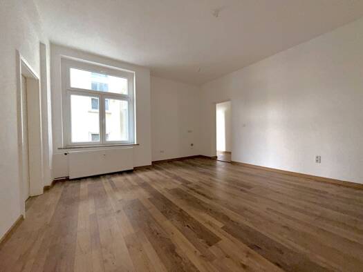 Wohnung zur Miete 650 € 5 Zimmer 120 m² 3. Geschoss Marienstraße 58 Innenstadt Zwickau 08056