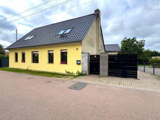Einfamilienhaus zum Kauf 245.000 € 5 Zimmer 160 m² 821 m² Grundstück Serno 06868