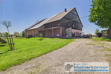 Doppelhaushälfte zum Kauf 189.000 € 5 Zimmer 149 m² 6.867 m² Grundstück Hungerstorf Faulenrost 17139