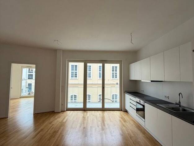 Wohnung zur Miete 1.127 € 3 Zimmer 78,5 m² 1. Geschoss Landhausstraße 3b Innere Altstadt Dresden 01067