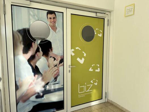 Büro zur Miete 5 Zimmer 275 m² Bürofläche Mariazeller Straße Kapfenberg 8605