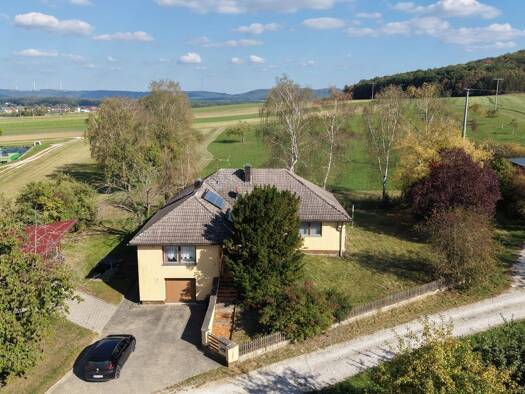 Einfamilienhaus zum Kauf 398.000 € 5,5 Zimmer 161 m² 15.301 m² Grundstück Kruppach Mühlhausen 92360