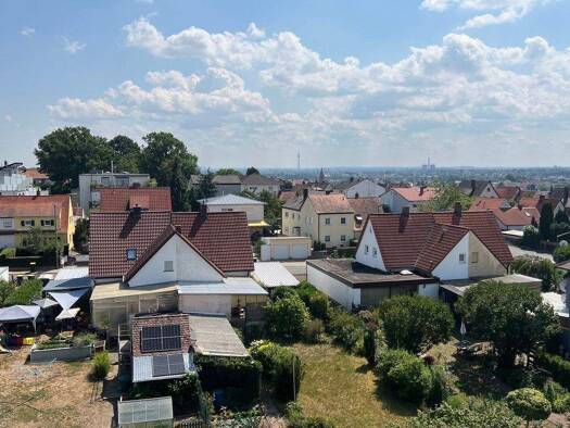 Wohnung zur Miete - Erstbezug 339 € 2 Zimmer 38 m² 3. Geschoss frei ab sofort Cadolzburger Straße 4 a Zirndorf 90513