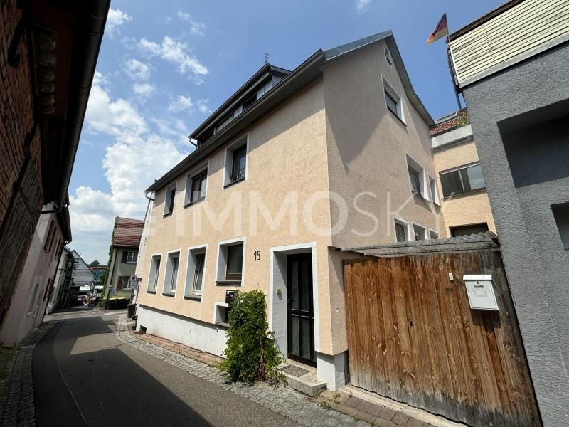 Einfamilienhaus zum Kauf 790.000 € 13 Zimmer 410 m²<br/>Wohnfläche 409 m²<br/>Grundstück Großbottwar Großbottwar 71723