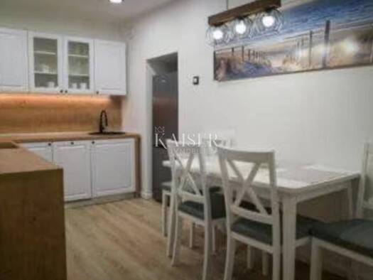 Wohnung zum Kauf 156.000 € 3 Zimmer 40 m² 1. Geschoss Cres Cres