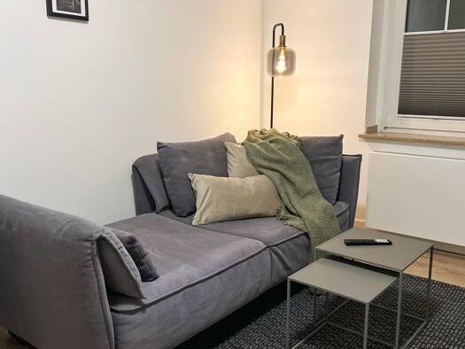 Wohnung zur Miete 1.050 € 1,5 Zimmer 35 m² 3. Geschoss frei ab 01.09.2026 Adersstraße 43 Friedrichstadt Stadtbezirk 3 40215