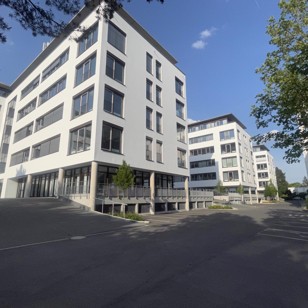 Bürogebäude zur Miete 15,40 € 1.619 m²<br/>Bürofläche ab 618 m²<br/>Teilbarkeit Flughafen Nürnberg 90411