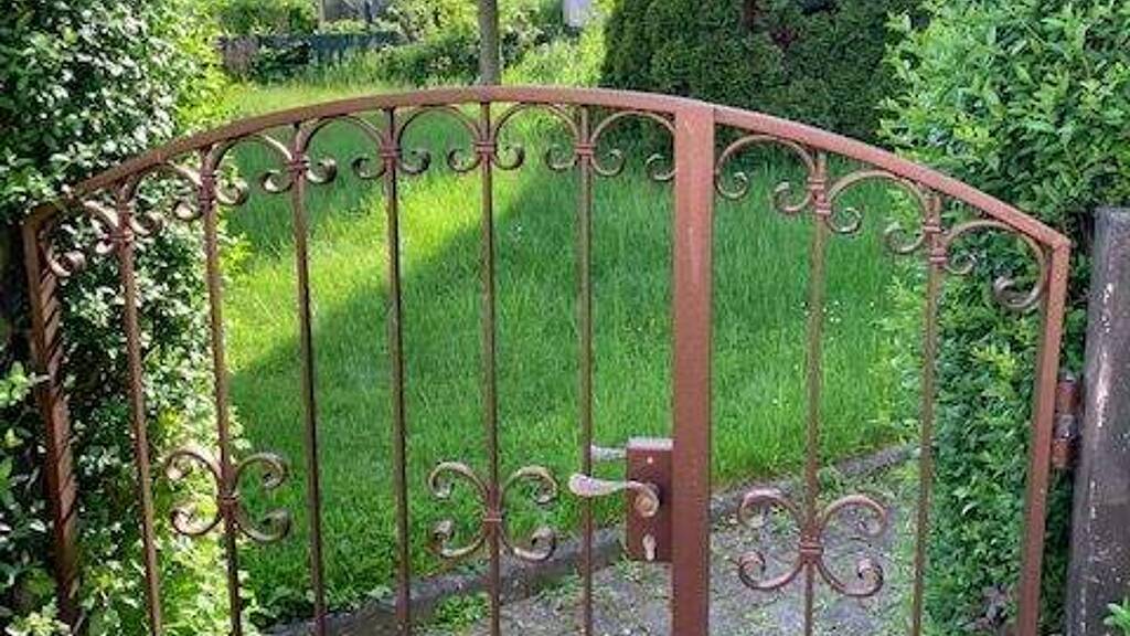 Doppelhaushälfte zum Kauf 365.000 € 7 Zimmer 121 m² 488 m² Grundstück frei ab sofort Limburg 65549