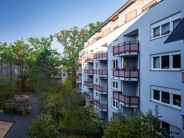 Wohnung zur Miete 910 € 3 Zimmer 76,9 m² 3. Geschoss frei ab 01.11.2026 Hummelstein Nürnberg 90461