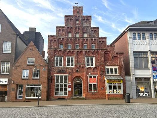 Bürogebäude zum Kauf 1.250.000 € 626 m² Bürofläche Husum Husum 25813