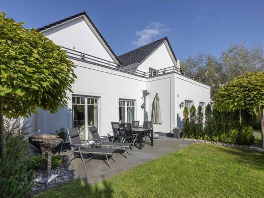 Mehrfamilienhaus zum Kauf 12 Zimmer 298,4 m² 748 m² Grundstück Wittenbeck 18209