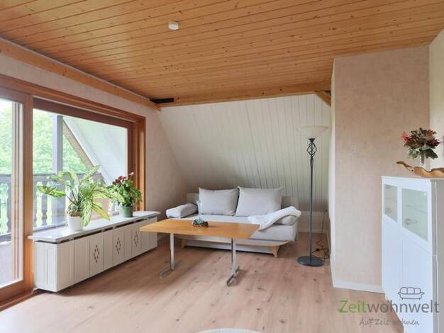 Wohnung zur Miete auf Zeit 1.420 € 2 Zimmer 76 m² frei ab 01.10.2026 Borna-Heinersdorf Borna - Heinersdorf 09114