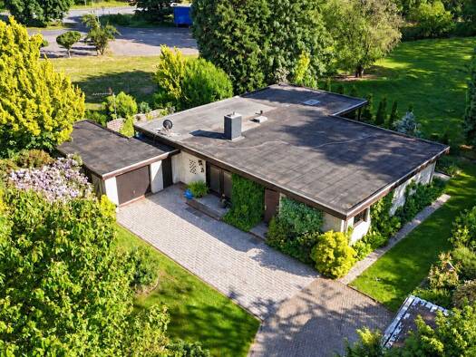 Bungalow zum Kauf provisionsfrei 4 Zimmer 154 m² 1.480 m² Grundstück Hengsterholz Ganderkesee 27777