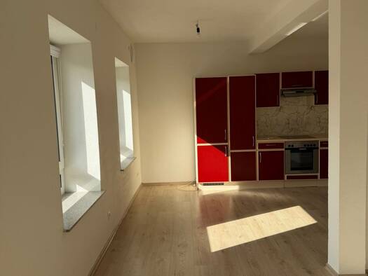 Wohnung zur Miete 730 € 3 Zimmer 91 m² Geschoss 1/2 frei ab sofort Marktplatz 12 Dischingen Dischingen 89561