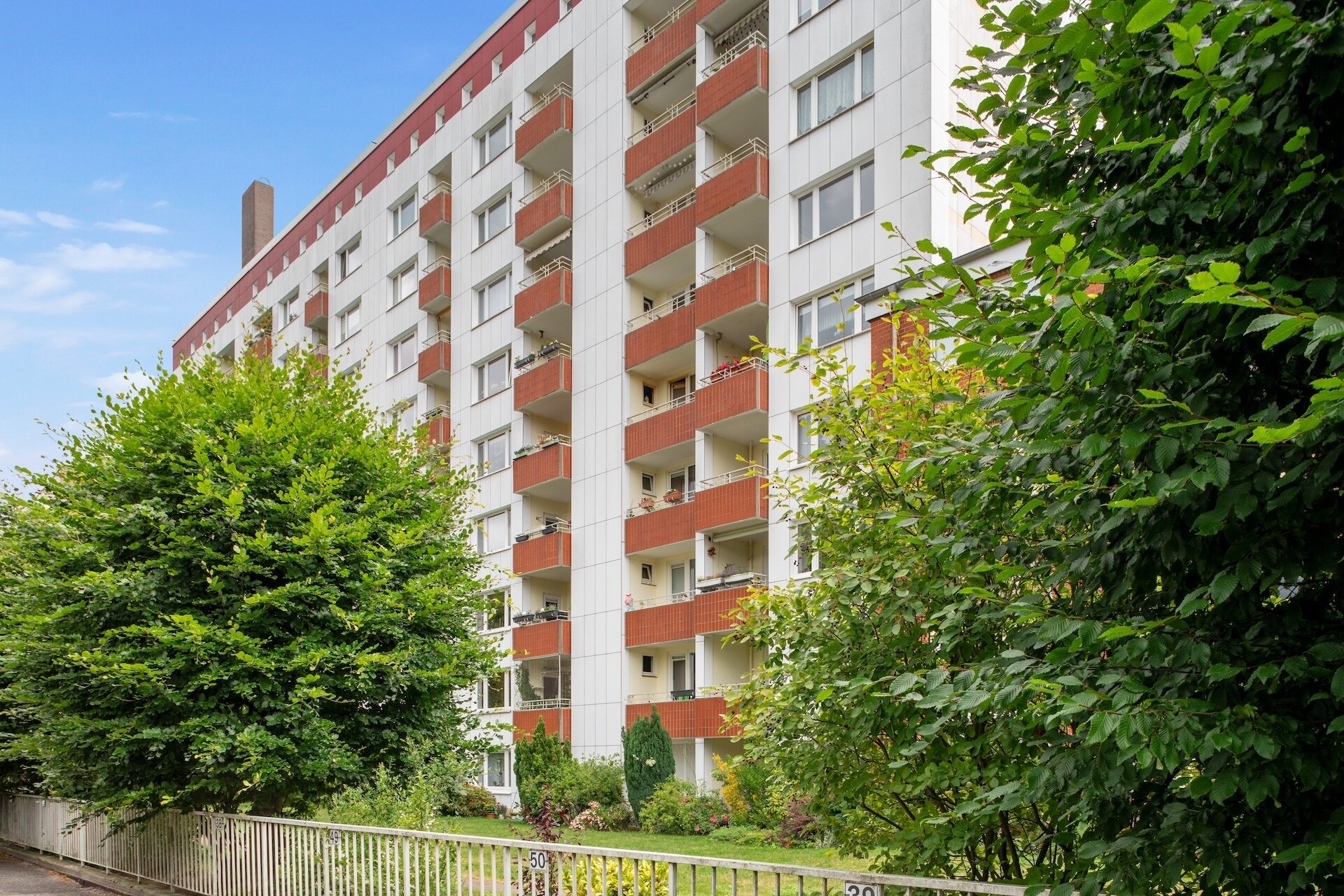 Wohnung zum Kauf 495.000 € 4 Zimmer 100 m²<br/>Wohnfläche 2.<br/>Geschoss ab sofort<br/>Verfügbarkeit Rahlstedt Hamburg 22145