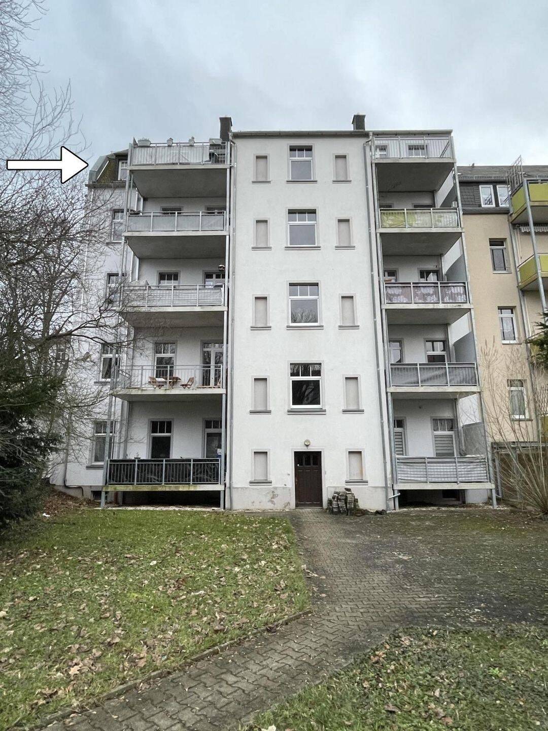 Große Dachgeschosswohnung sucht neuen Eigentümer – Chemnitz – Vorschaubild 3