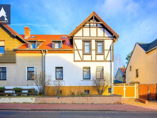 Doppelhaushälfte zum Kauf 159.000 € 4 Zimmer 125 m² 1.040 m² Grundstück Thiestraße 13 Weddersleben 06502