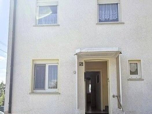 Reihenendhaus zum Kauf 120.000 € 3 Zimmer 55 m² 200 m² Grundstück Eisfeld Eisfeld 98673