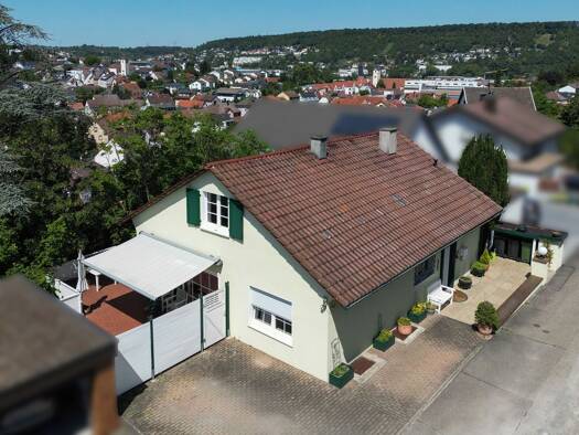 Einfamilienhaus zum Kauf 498.000 € 7 Zimmer 190,8 m² 770 m² Grundstück Niefern Niefern-Öschelbronn 75223