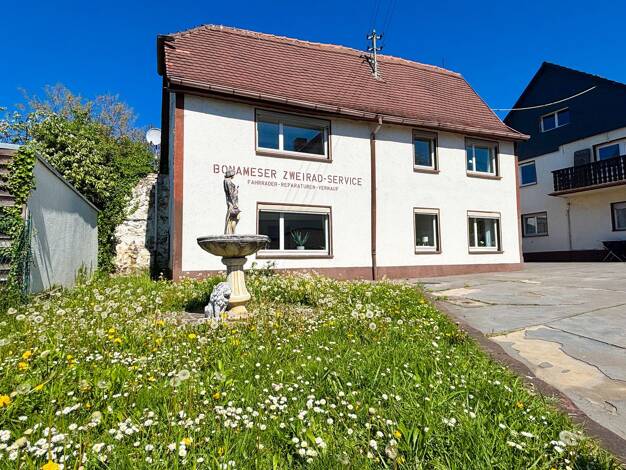 Haus zum Kauf 279.000 € 5 Zimmer 102 m² 247 m² Grundstück frei ab sofort Bonames Frankfurt am Main 60437