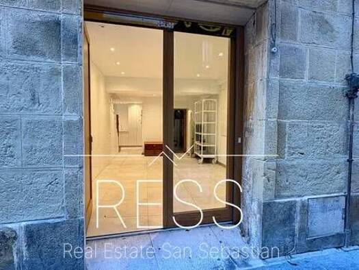 Verkaufsfläche zur Miete 2.700 € 109 m² Verkaufsfläche Calle Arrandegi, 7 San Sebastián 20003
