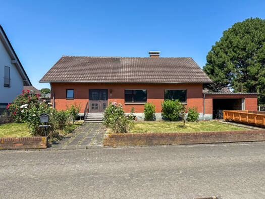 Einfamilienhaus zum Kauf 325.000 € 4 Zimmer 105 m² 733 m² Grundstück Erp Erftstadt / Erp 50374