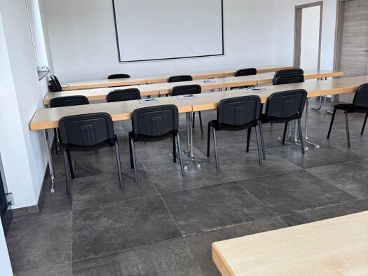 Büro zur Miete provisionsfrei 2 € 2 Zimmer 78 m² Bürofläche Am Giltholz Kitzingen Kitzingen 97318