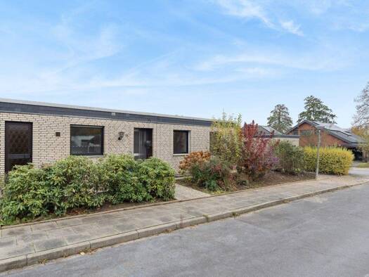 Doppelhaushälfte zum Kauf 169.000 € 4 Zimmer 104 m² 559 m² Grundstück Wulferdingsen Bad Oeynhausen 32549