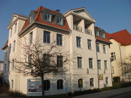 Wohn- und Geschäftshaus zur Miete 1.240 € 1 Zimmer 103 m² Bürofläche Schwedenstraße 10 Kulturpark Neubrandenburg 17033