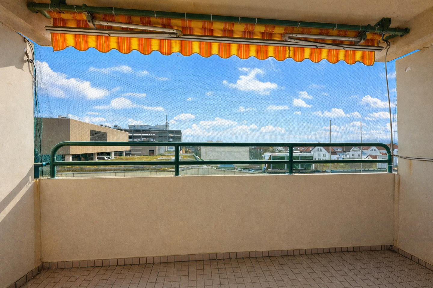 Immobilie in Göppingen - Solide Kapitalanlage mit Entwicklungspotenzial - 1-Zimmer Apartment im StaufenCenter in Göppingen - Bild 1