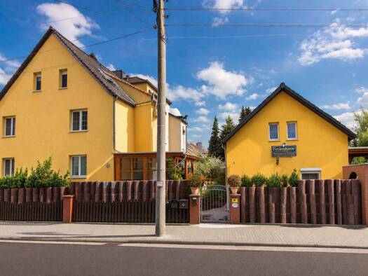 Mehrfamilienhaus zum Kauf 515.000 € 9 Zimmer 247 m² 478 m² Grundstück Alten Dessau-Roßlau 06844