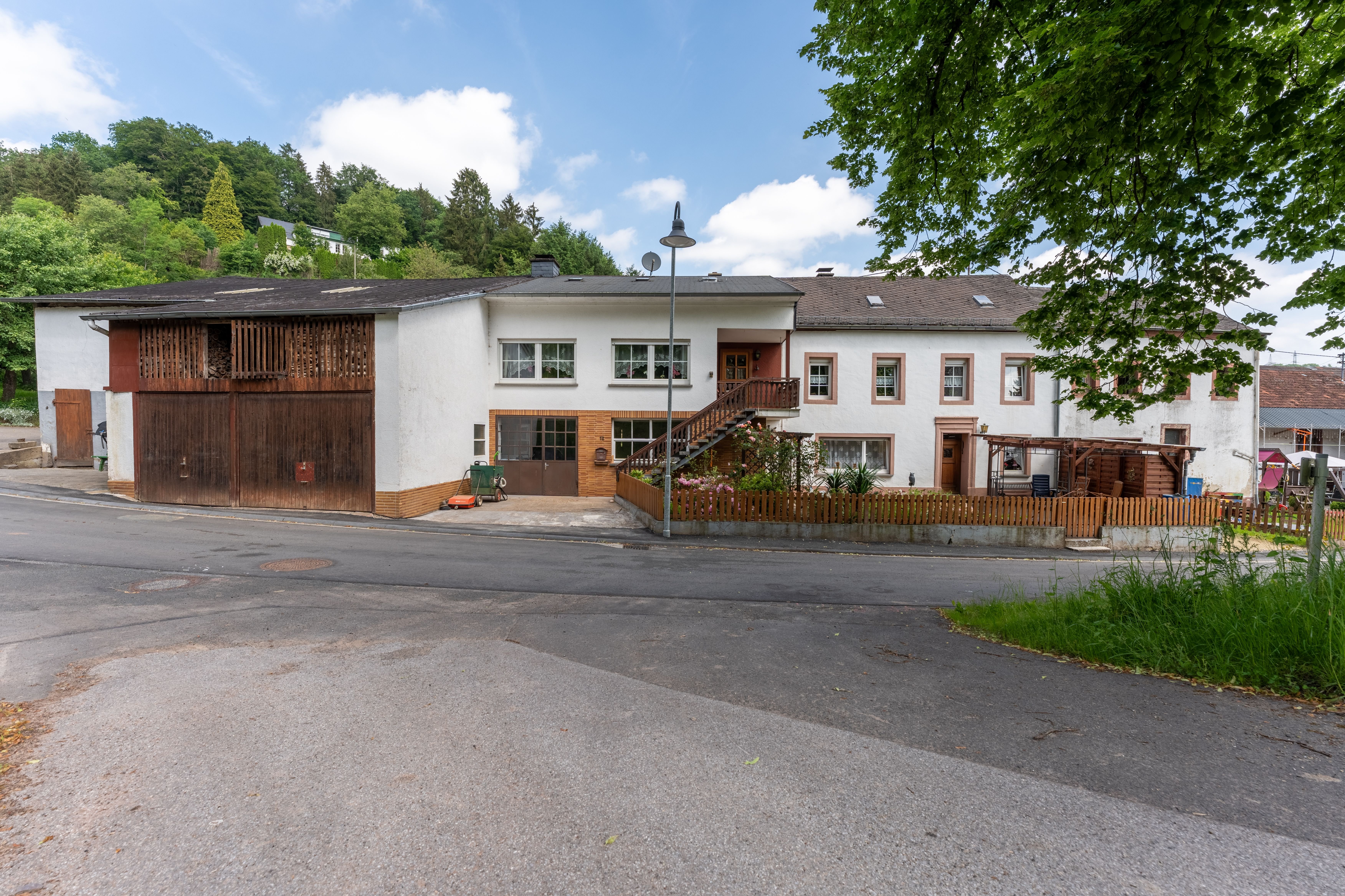 Einfamilienhaus zum Kauf 380.000 € 7 Zimmer 240 m²<br/>Wohnfläche 864 m²<br/>Grundstück Mettendorf 54675