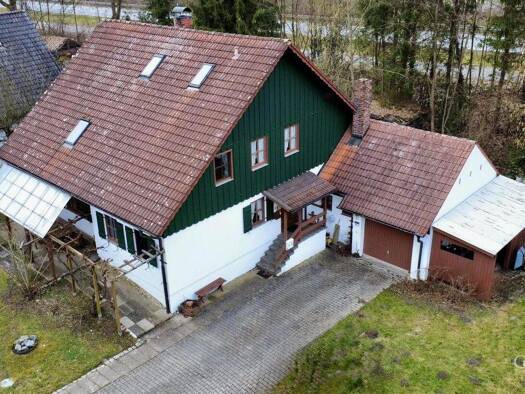 Mehrfamilienhaus zum Kauf 699.999 € 10 Zimmer 230 m² 774 m² Grundstück Schloßberg Tiefenbach 84184