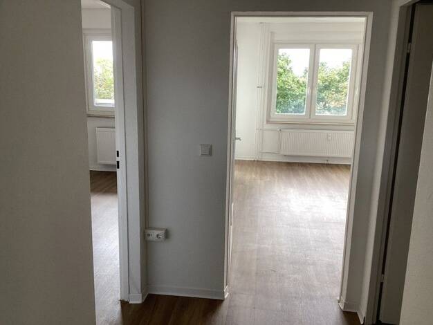 Wohnung zur Miete 779 € 2 Zimmer 57,9 m² 6. Geschoss frei ab 31.08.2026 Gerhart-Hauptmann-Ring 286 Niederursel Nord-West 60439