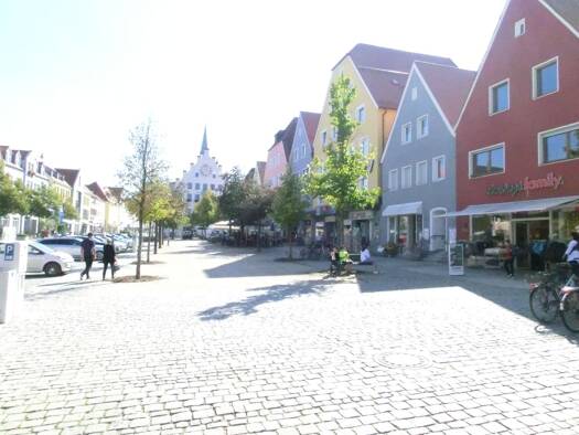 Grundstück zur Miete provisionsfrei 1.500 € 124 m² Grundstück frei ab sofort Untere Marktstraße 24 Neumarkt Neumarkt in der Oberpfalz 92318