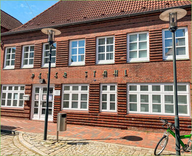 Haus zum Kauf 230.000 € 5 Zimmer 182 m² 257 m² Grundstück Tönning 25832