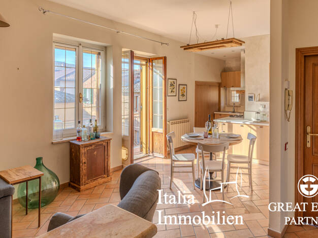 Wohnung zum Kauf 144.000 € 4 Zimmer 90 m² Chiusi 53043