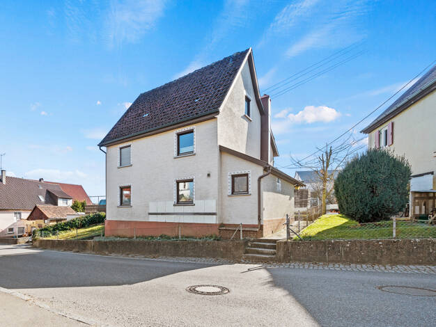 Einfamilienhaus zum Kauf 249.900 € 5 Zimmer 123,7 m² 328 m² Grundstück Reute Mittelbiberach-Reute 88441