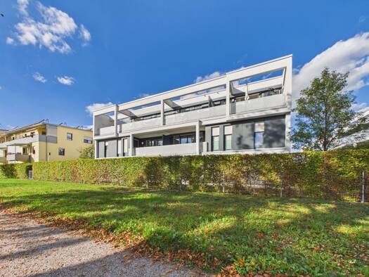 Penthouse zur Miete 990 € 2 Zimmer 72,3 m² 2. Geschoss frei ab 01.01.2027 Pfersee Augsburg 86157