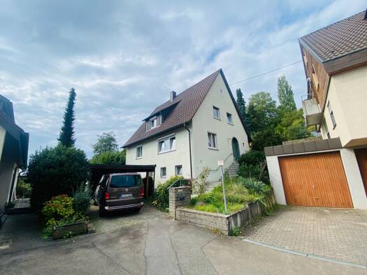 Einfamilienhaus zur Miete 1.700 € 5 Zimmer 130 m² 800 m² Grundstück frei ab 01.11.2025 Köngen 73257