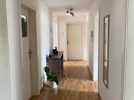 Wohnung zur Miete 960 € 5 Zimmer 89 m² Geschoss 3/3 frei ab 01.03.2026 Innenstadt Trier 54290