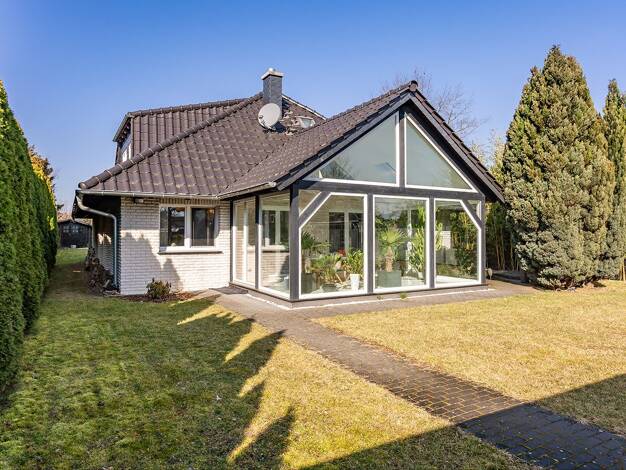 Einfamilienhaus zum Kauf 749.000 € 5 Zimmer 243 m² 1.020 m² Grundstück Fredersdorf-Süd Fredersdorf-Vogelsdorf 15370