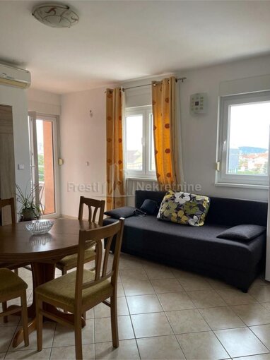 Wohnung zum Kauf 165.000 € 2 Zimmer 49 m² 1. Geschoss Zadar center