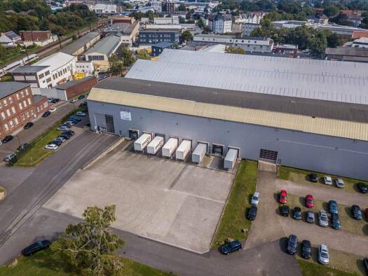 Lagerhalle zur Miete provisionsfrei 12.300 m² Lagerfläche teilbar ab 12.300 m² Mitte Dortmund 44145