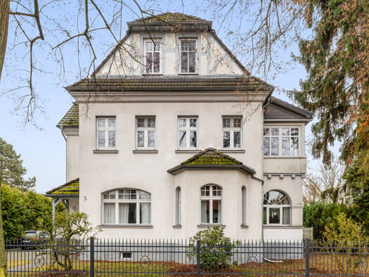 Wohnung zur Miete 1.095 € 2 Zimmer 68,7 m² Kaulbachstraße 5 Falkensee 14612