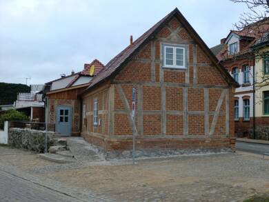 Reihenendhaus zum Kauf 179.000 € 5 Zimmer 102 m² 185 m² Grundstück Warin Warin 19417