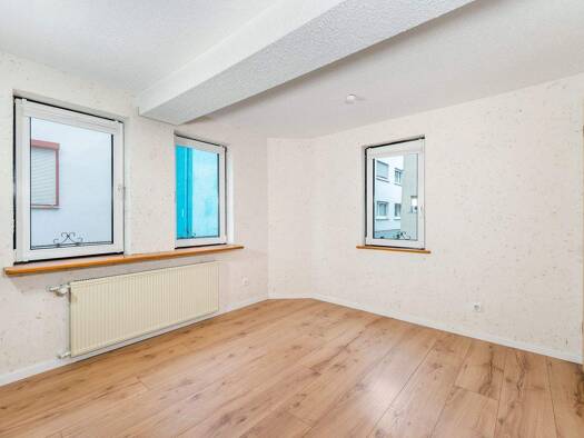 Einfamilienhaus zum Kauf 175.000 € 6 Zimmer 100 m² 282 m² Grundstück Birklar Lich 35423