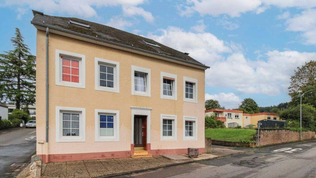 Mehrfamilienhaus zum Kauf als Kapitalanlage geeignet 270.000 € 8 Zimmer 195 m² 510 m² Grundstück Ruwer Trier 54292
