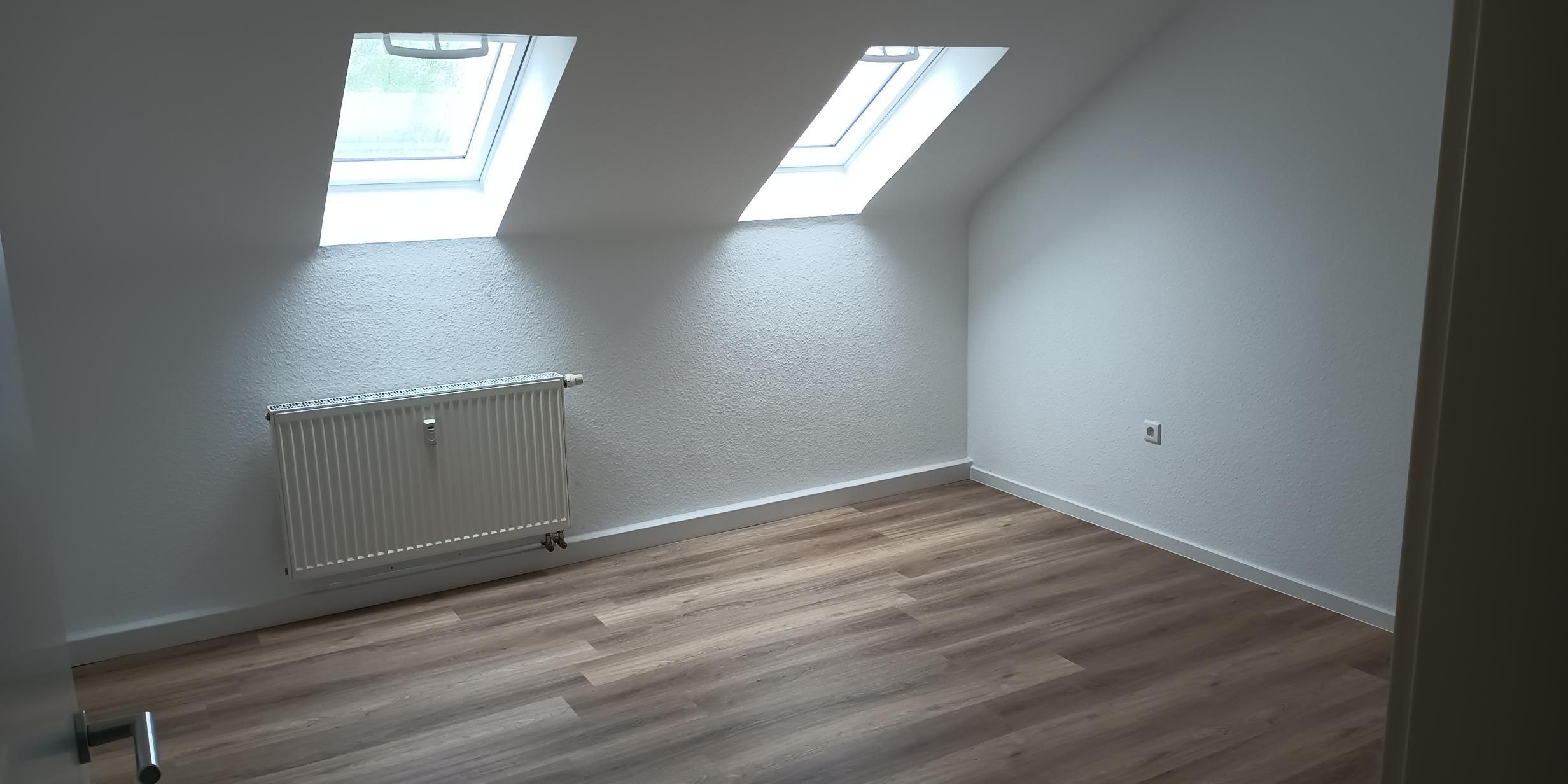 Wohnung zur Miete 460 € 2 Zimmer 55 m²<br/>Wohnfläche 3.<br/>Geschoss 01.10.2024<br/>Verfügbarkeit Breslaustraße 7 Weikersheim Weikersheim 97990